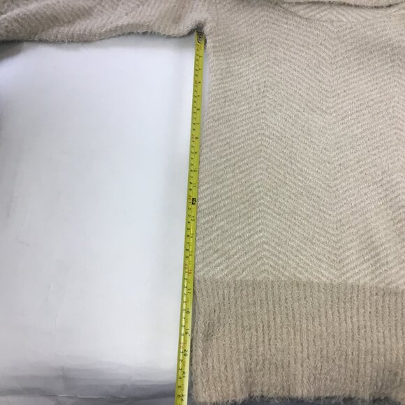 XOXO, Sweater - Picture 9 of 13